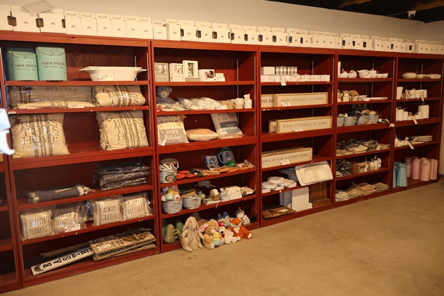 Item Image for Massive amount of cast iron, Seiko Clocks, Kitchen wares, Quilts, Candles & More