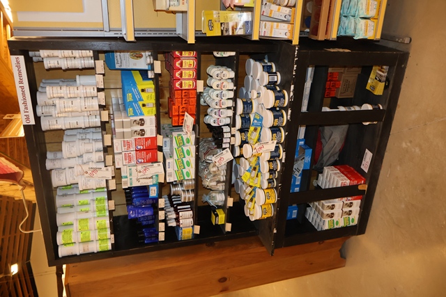 Item Image for Massive amount of cast iron, Seiko Clocks, Kitchen wares, Quilts, Candles & More