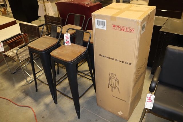 Item Image for Backes Auctiion Center