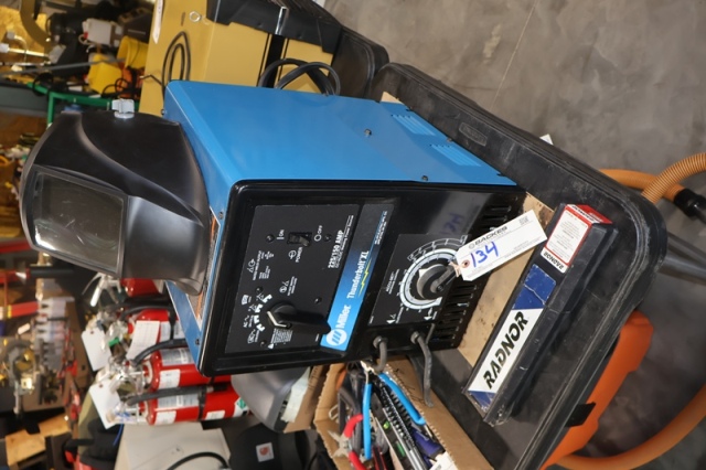 Item Image for Most of this is show room clean equipment