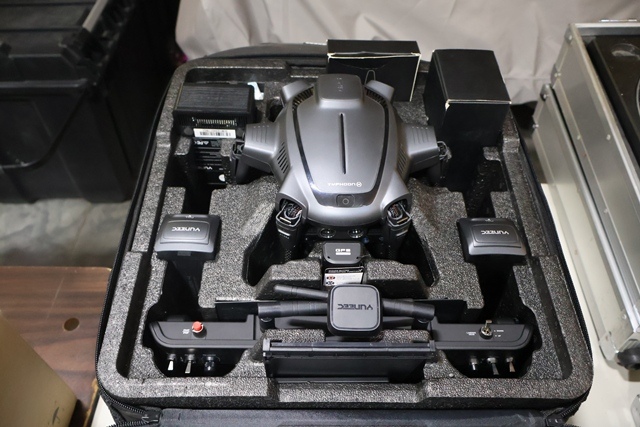 Item Image for Most of this is show room clean equipment