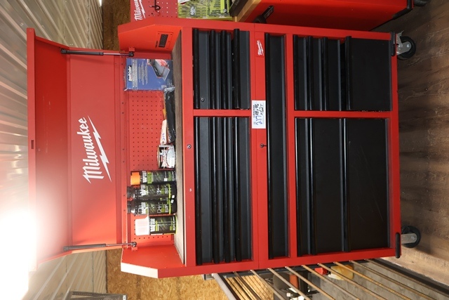 Item Image for Most of this is show room clean equipment