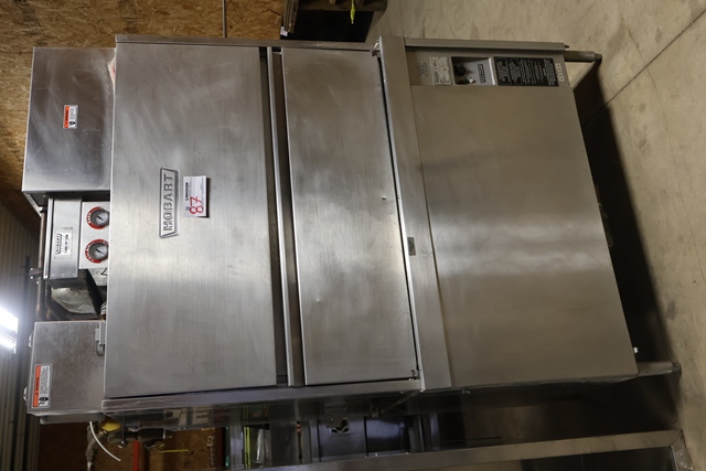 Item Image for Amazing Offering - Look Close