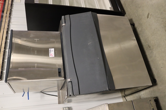 Item Image for Backes Auction Center