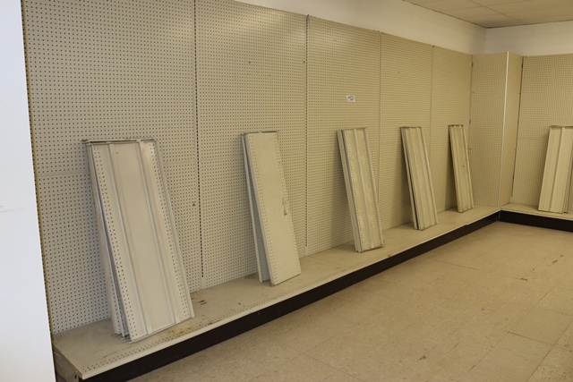 Item Image for Viewing: Tuesday Jan. 13th from 9:00 to 4:00 pm.