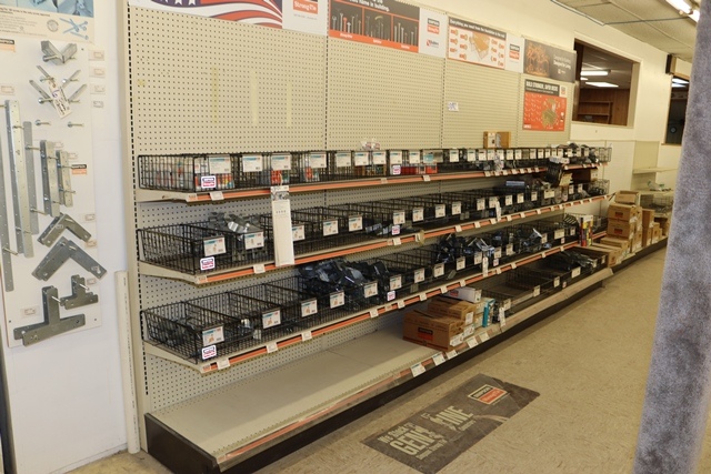 Item Image for Viewing: Tuesday Jan. 13th from 9:00 to 4:00 pm.