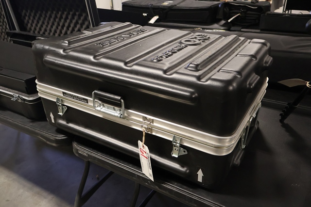 Item Image for Viewing: During normal business hours from 8 to 4:00 pm.