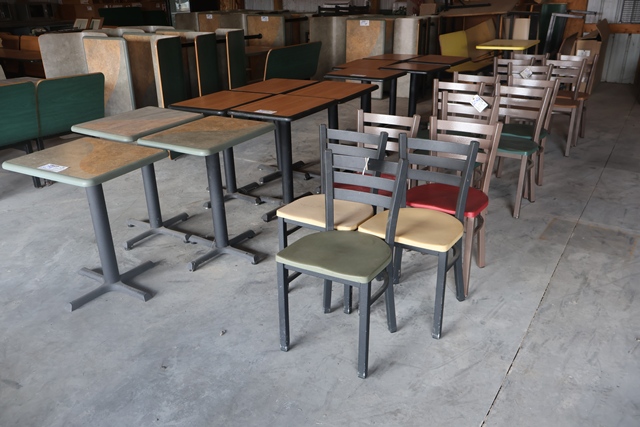 Item Image for Viewing: Monday April 6th from 1:00 PM to 3:00 PM