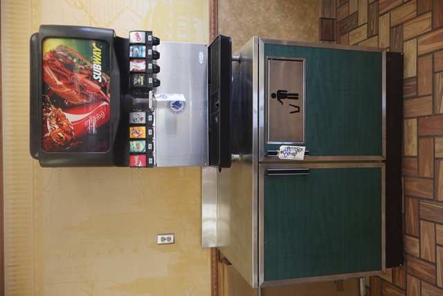 Item Image for Viewing: Monday April 6th from 1:00 PM to 3:00 PM