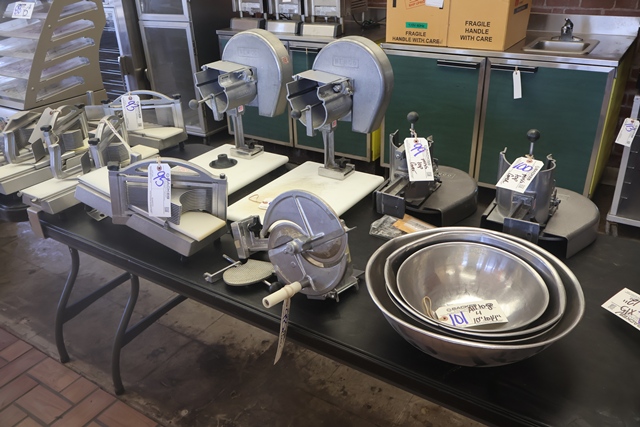 Item Image for Viewing: Monday April 6th from 1:00 PM to 3:00 PM