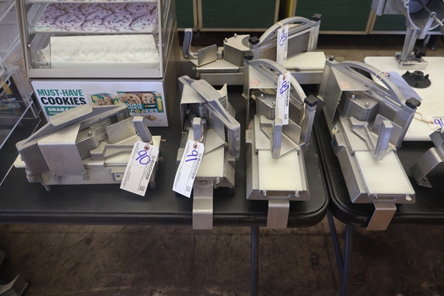 Item Image for Viewing: Monday April 6th from 1:00 PM to 3:00 PM