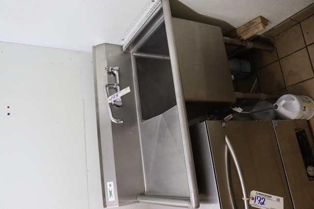 Item Image for Hub on Main