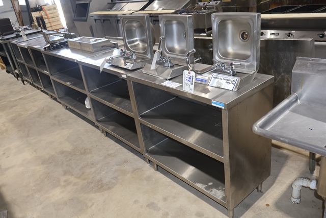 Item Image for Fabulous Pizza & Restaurant Auction
