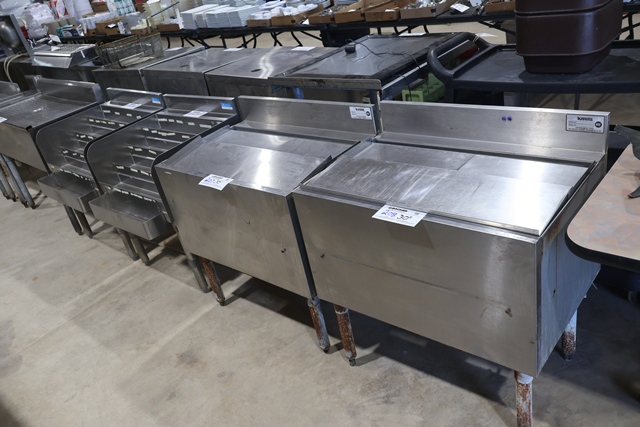 Item Image for Fabulous Pizza & Restaurant Auction