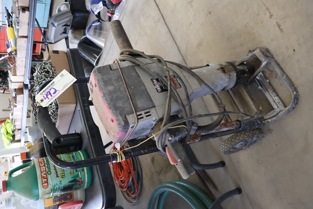 Item Image for Genie Lift - Excavator - Shop Equipment & Tools - Pallet Racking & More