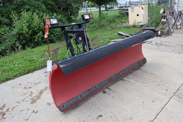 Item Image for Genie Lift - Excavator - Shop Equipment & Tools - Pallet Racking & More
