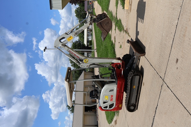 Item Image for Genie Lift - Excavator - Shop Equipment & Tools - Pallet Racking & More