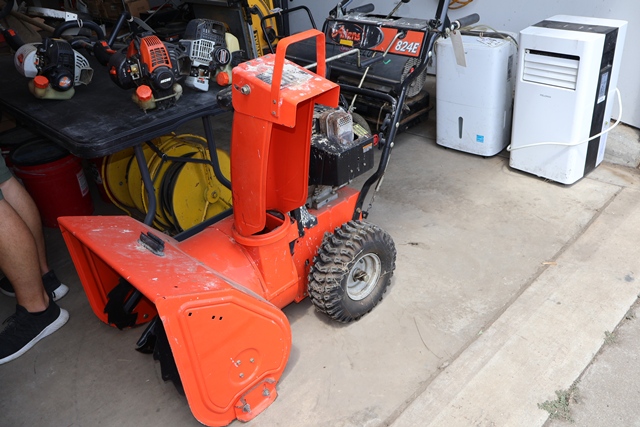 Item Image for Genie Lift - Excavator - Shop Equipment & Tools - Pallet Racking & More