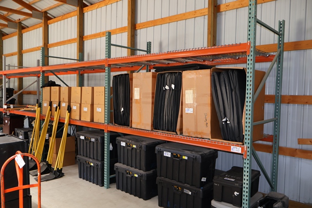 Item Image for Genie Lift - Excavator - Shop Equipment & Tools - Pallet Racking & More