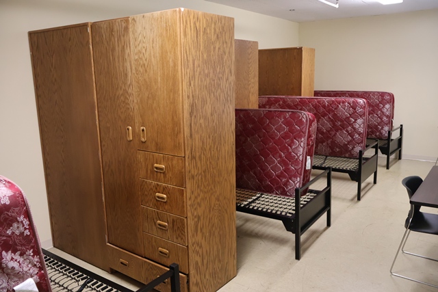 Item Image for Furniture - Offices - Maintenance - Gymnasium