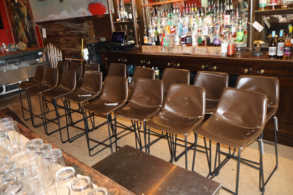 Item Image for Great Lineup with Fabulous Front Bar