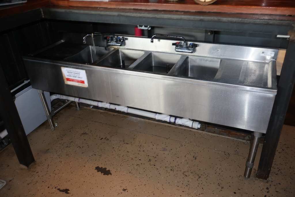 Item Image for Great Lineup with Fabulous Front Bar