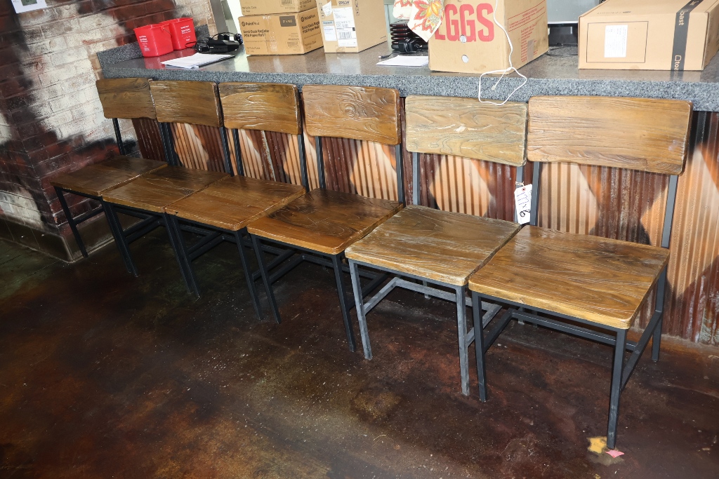 Item Image for Great Lineup with Fabulous Front Bar