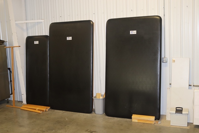 Item Image for Online Auction at Backes Auction Center
