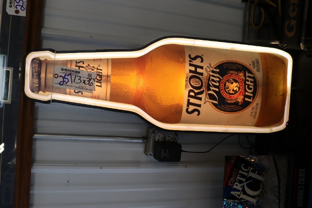 Item Image for Amazing offering of vintage Schlitz signs
