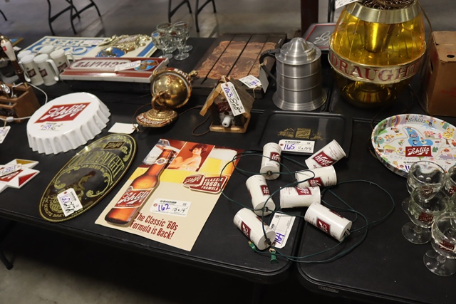 Item Image for Amazing offering of vintage Schlitz signs