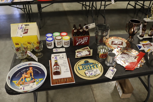 Item Image for Amazing offering of vintage Schlitz signs