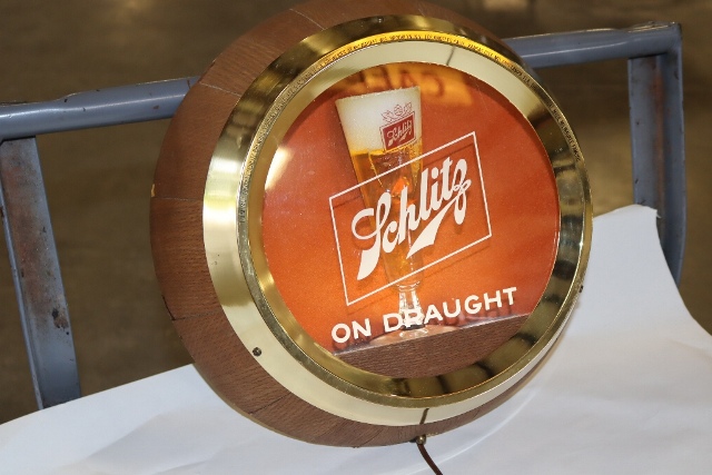 Item Image for Amazing offering of vintage Schlitz signs