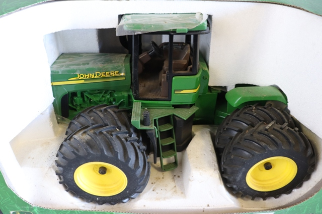 ertl john deere catalog