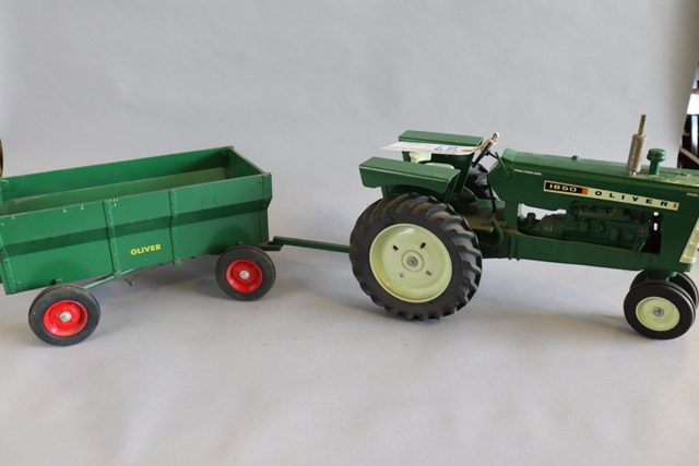 1/64 ERTL custom 72 steiger Ford f100 pickup dealer 4wd tractor farm toy case ih 
