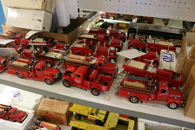 vintage tonka ford fire truck 5 alumium panel for parts 