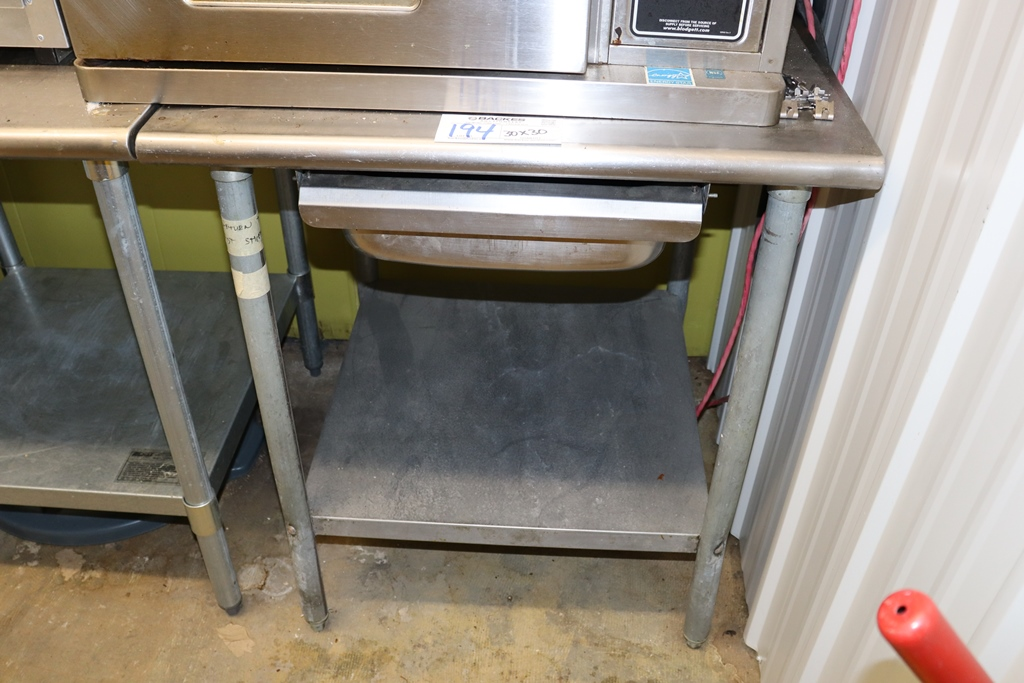 Sold at Auction: Heinz diner soup warmer machine