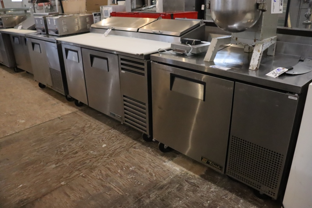 NESCO ROASTER OVEN - McLaughlin Auctioneers, LLC