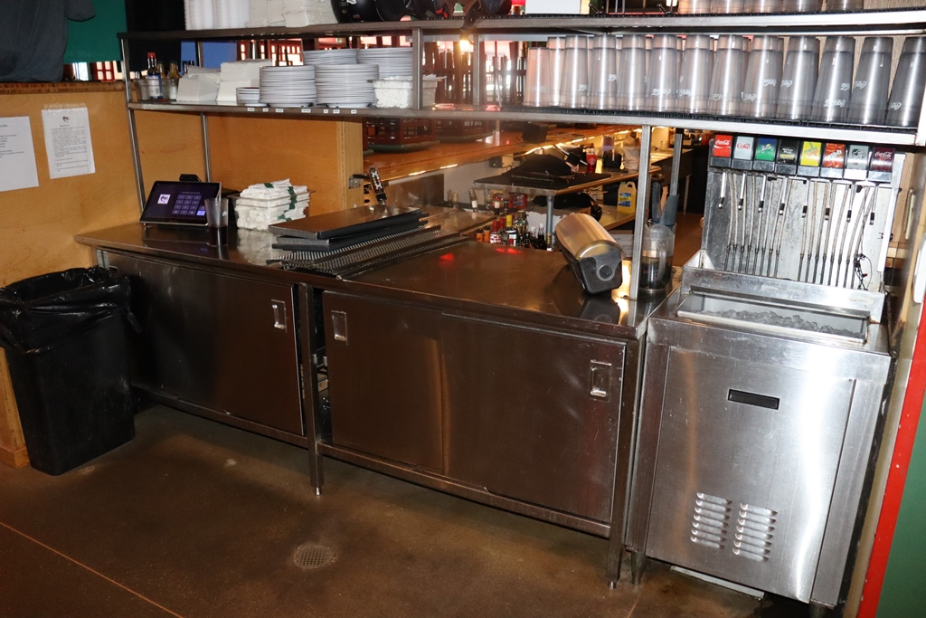 Item Image for Pizza - Decor - Bar & Restaurant Online Auction