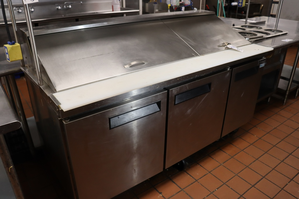 Item Image for Restaurant, Bar and Decor Online Auction