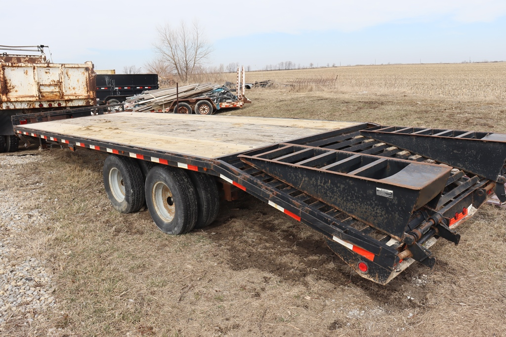 Item Image for Dump Truck, flat, enclosed and dump trailers