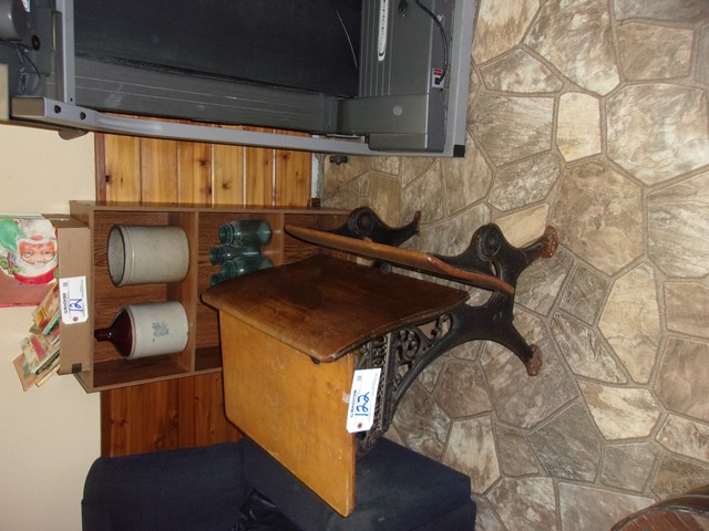 Item Image for Sellers: Clark & Jackie Bollier