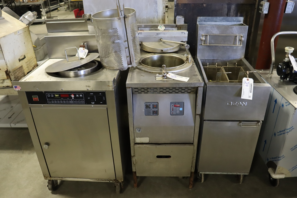 Fryer Broaster 1800 Pressure Fryer with filtration 3ph 208/240V