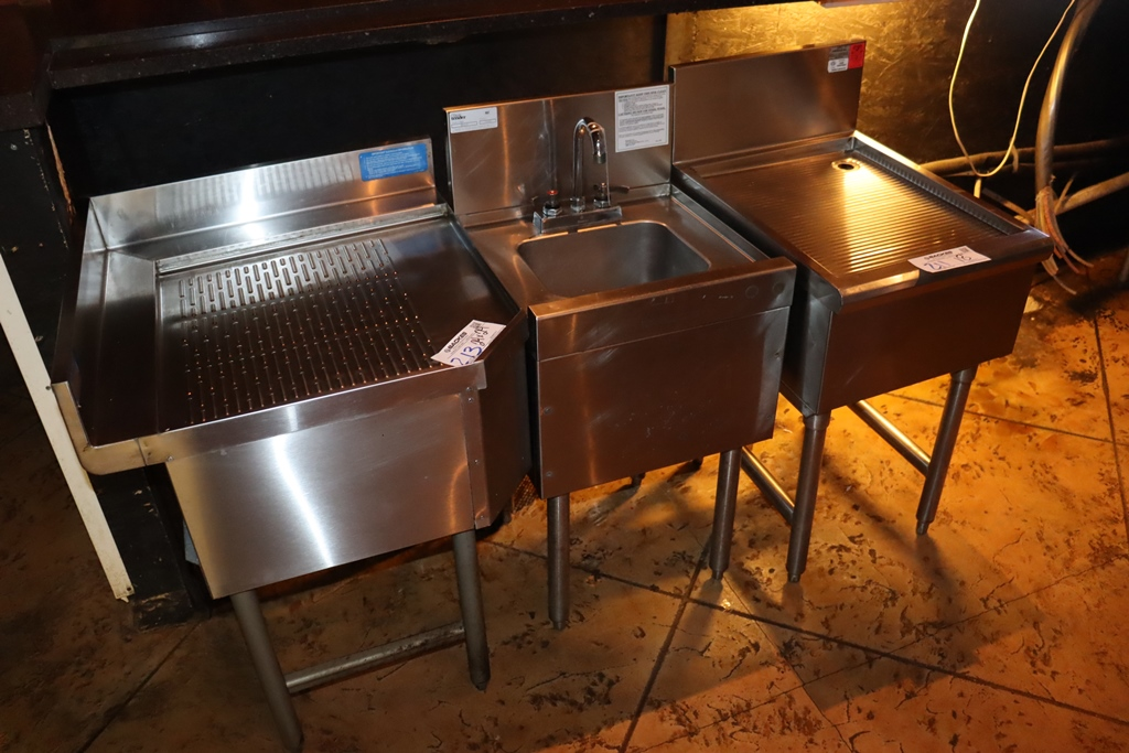 Item Image for Complete Sports Bar & Grill Online Auction