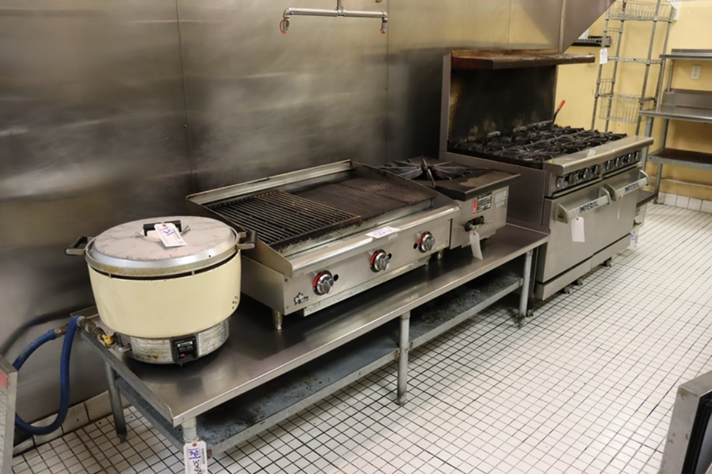 Item Image for Excellent Restaurant Auction with Refrigeration