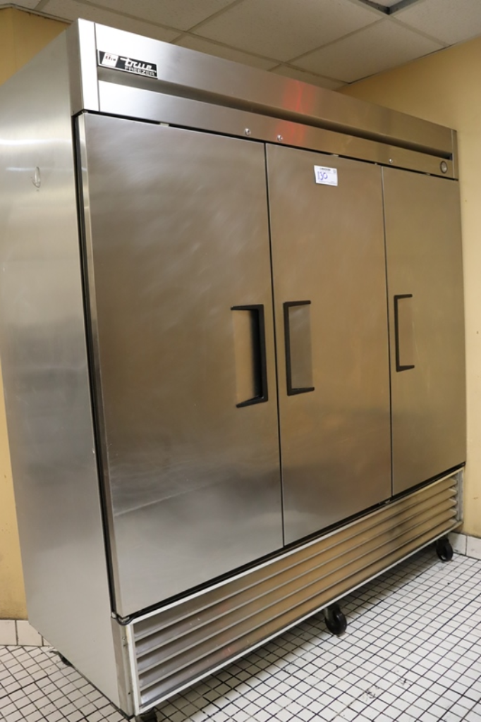 Item Image for Excellent Restaurant Auction with Refrigeration