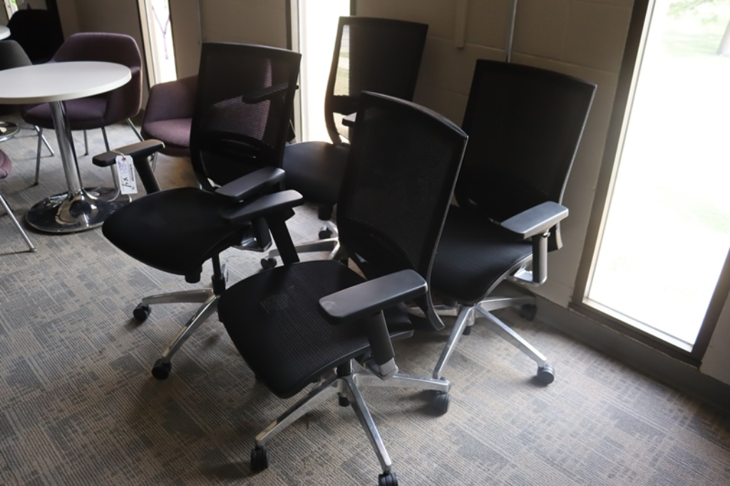 Item Image for PEO Memorial Building - Chapel - Music Building - Library