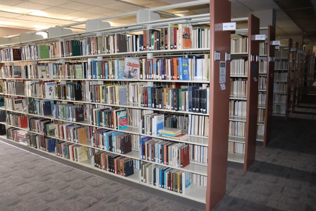 Item Image for PEO Memorial Building - Chapel - Music Building - Library