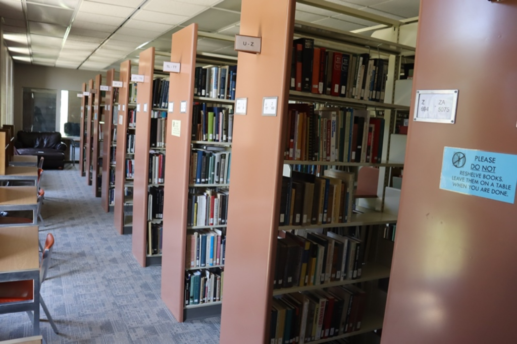 Item Image for PEO Memorial Building - Chapel - Music Building - Library