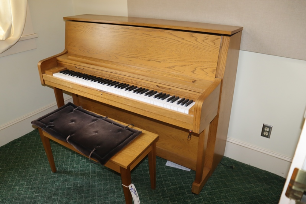 Item Image for PEO Memorial Building - Chapel - Music Building - Library