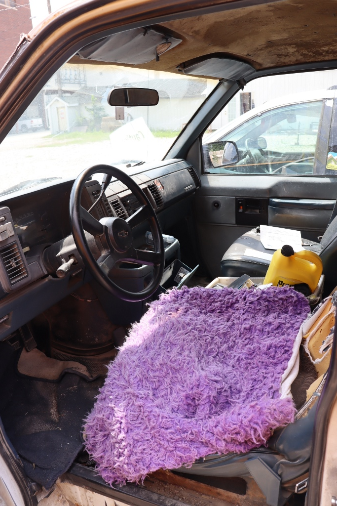 Item Image for Shop - Vehicles - Old Gym/Baseball/Football Lockers - 2005 Dormitory